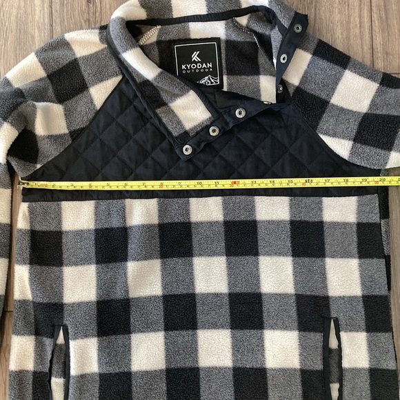 Ladies Medium Fleece Pullover - Picture 3 of 9